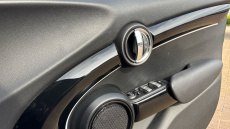 MINI Hatchback 1.5 Cooper Classic II 5dr Petrol Hatchback